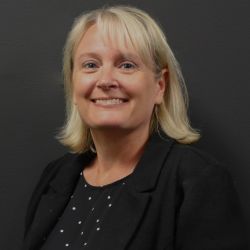Stacey Rinnert Headshot