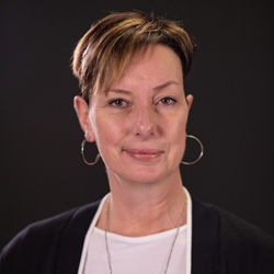 Stacey Stewart headshot