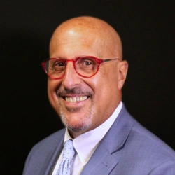 kevin marquet headshot